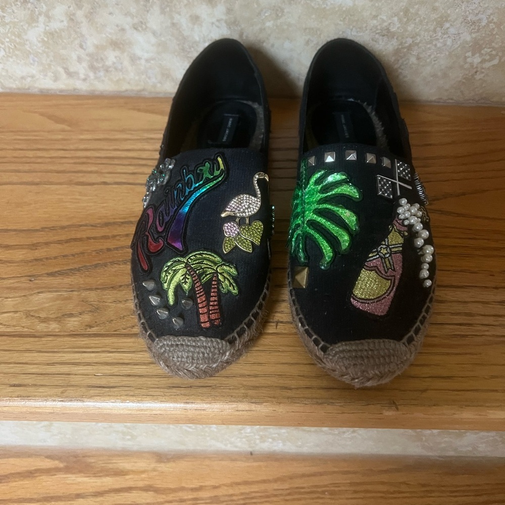 Marc Jacob’s Fun Embellished Shoes! - Picture 6 of 8